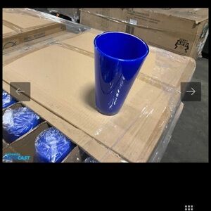 Blue Plastic Tumbler 20 oz.  Whole case of 25